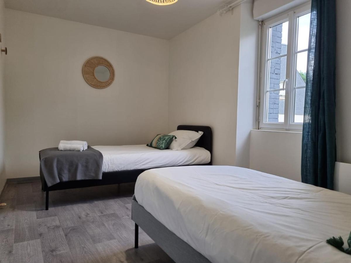 Delalauret _ Port-chatelêt Appartement *