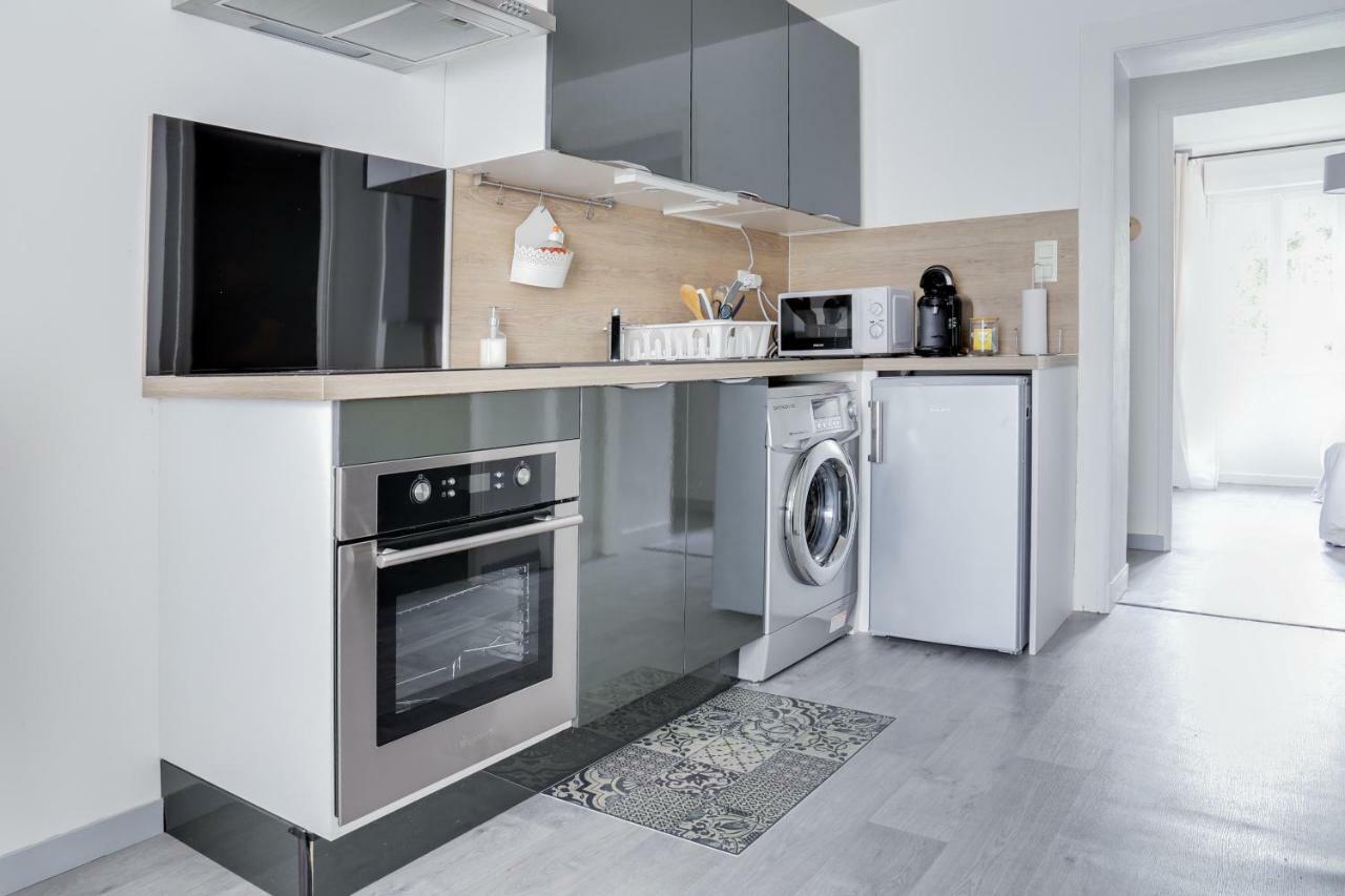 Delalauret _ Port-chatelêt Appartement
