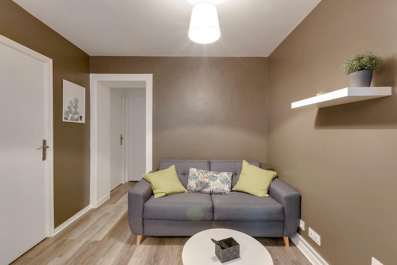 Delalauret _ Port-chatelêt Appartement