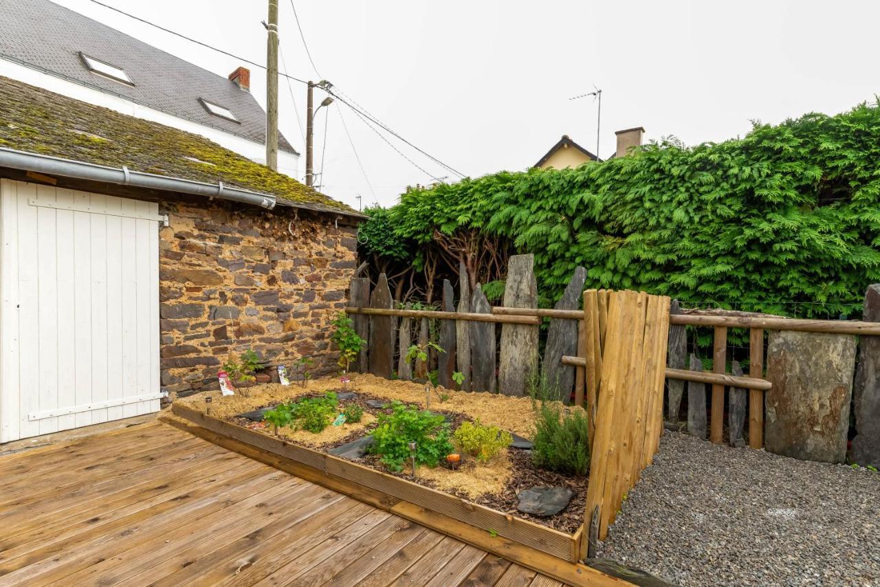 Delalauret _ Port-chatelêt Appartement *